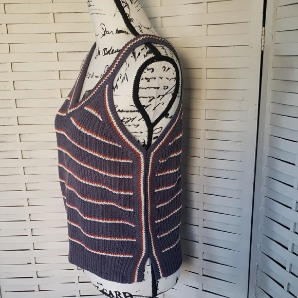 Striped Knit V-Neck Tank Top - Picture 2 of 6